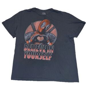 Marvel Deadpool Gray Graphic TShirt Size Kids XL, Mens Small